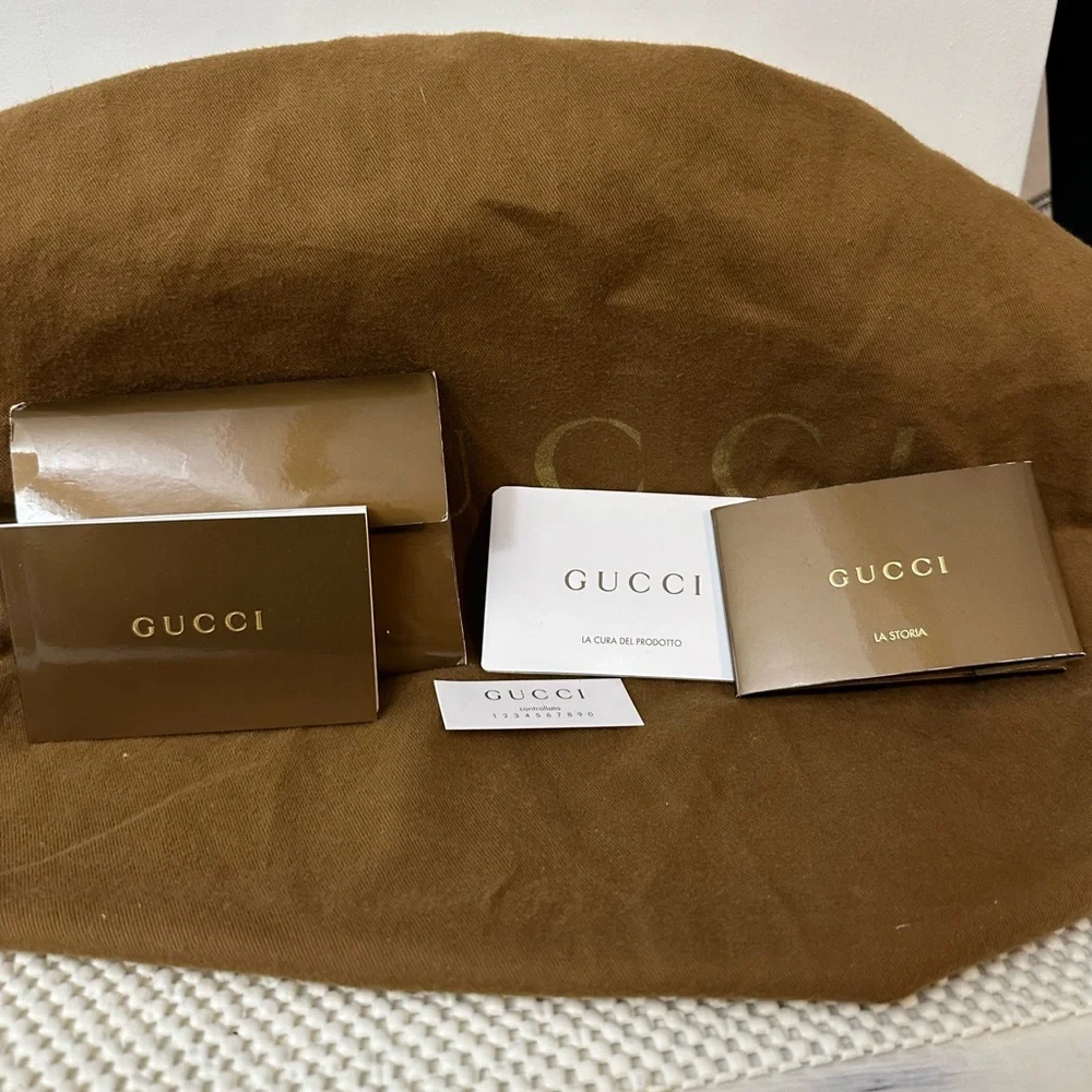 Authentic Gucci Bag Joy Boston- looks great condition.. - Picture 14 of 16